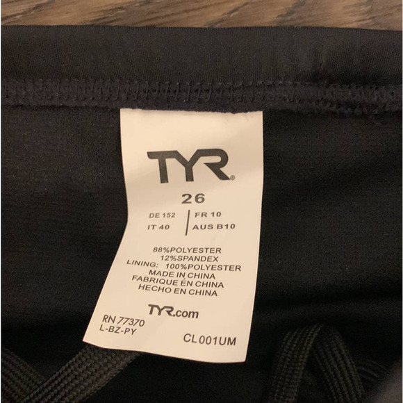 TYR Swim Briefs - Picture 3 of 4